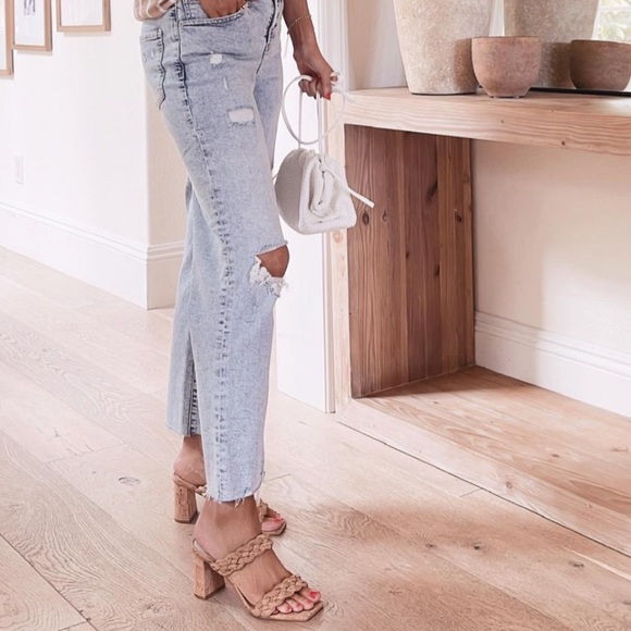 DOLCE VITA Sandal - Picture 8 of 8